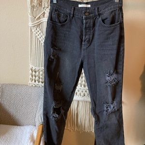 Black distressed crop jeans